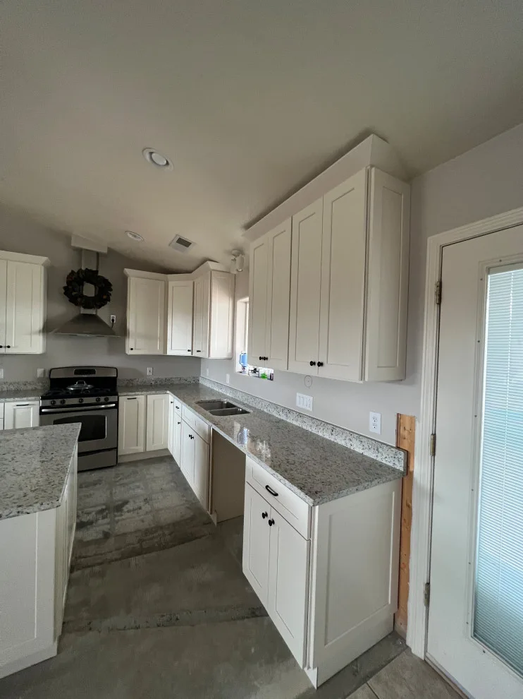 Southwest Countertops & Cabinetry LLC - Photo 4