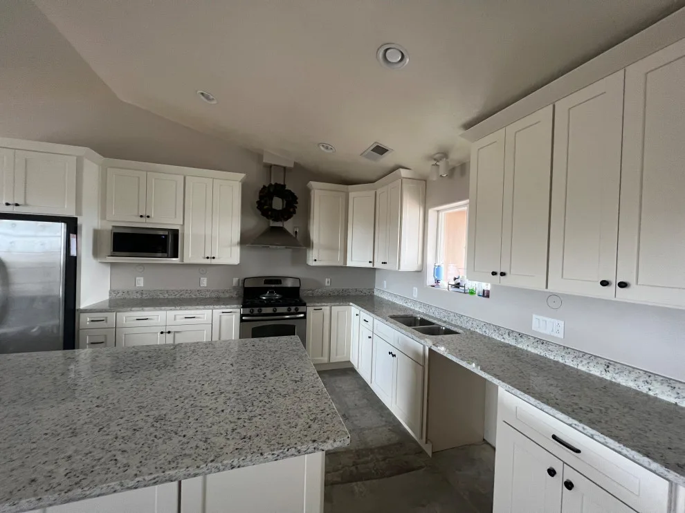 Southwest Countertops & Cabinetry LLC - Photo 2