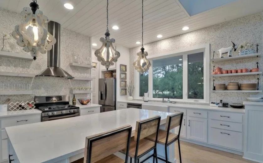 Custom Home with Farmhouse Chic Style by Lifestyle Designs And Remodeling - Photo 2