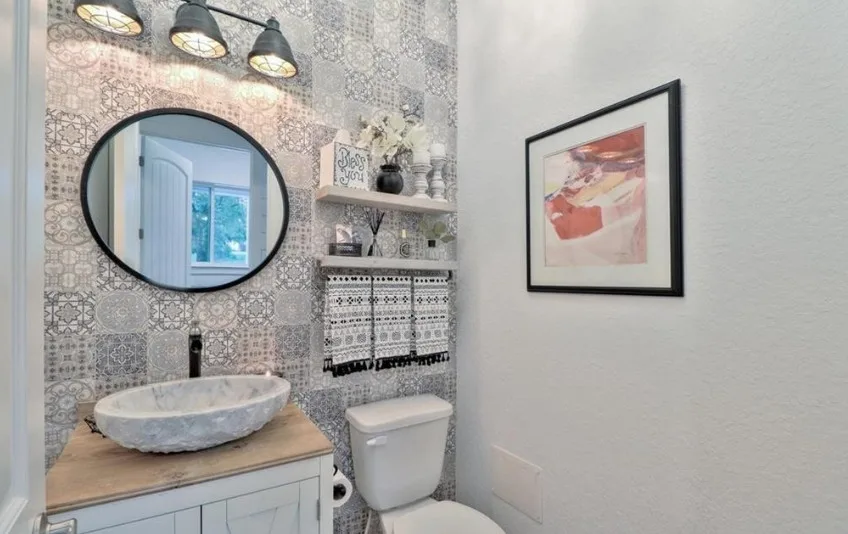 Custom Home with Farmhouse Chic Style by Lifestyle Designs And Remodeling - Photo 3
