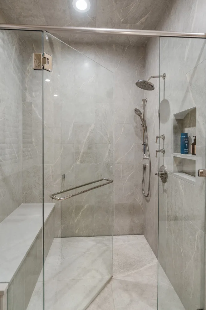 Bloomfield Hills Restroom by Newmyer Distinctive Remodeling - Photo 8