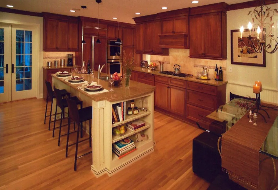 Bloomington Classic Kitchen by Zinran Construction Services Inc. - Photo 2
