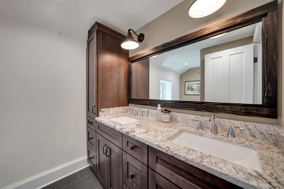 Azure Stone Restroom by Hazley Builders | Architects - Photo 7