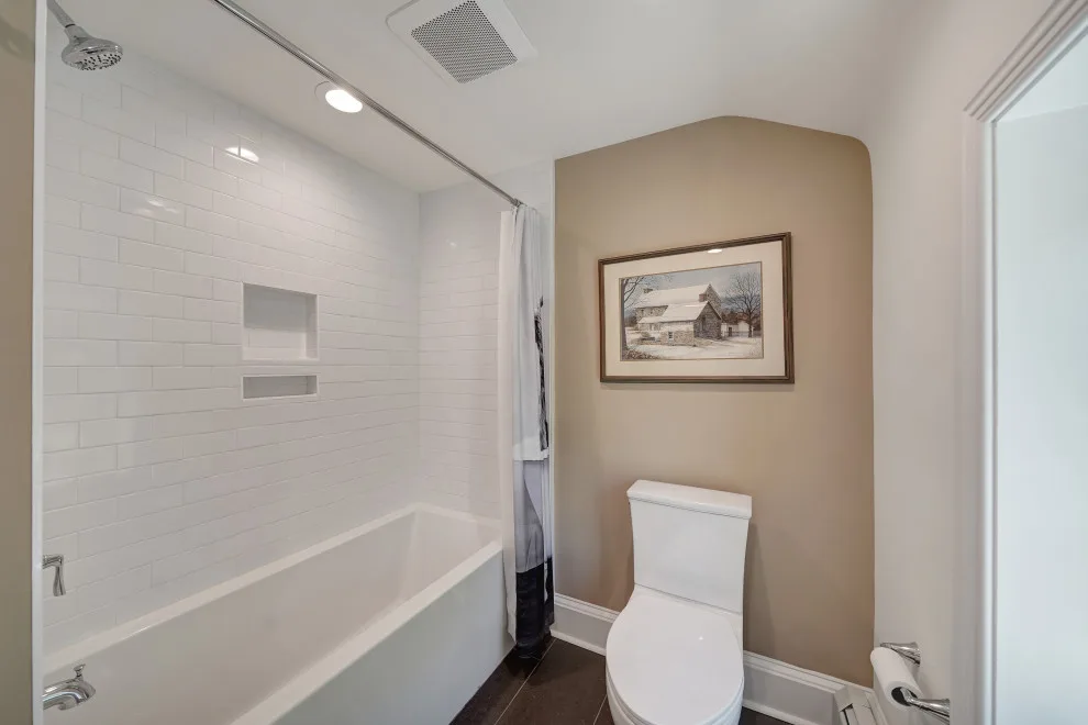 Azure Stone Restroom by Hazley Builders | Architects - Photo 6