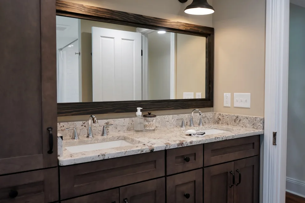 Azure Stone Restroom by Hazley Builders | Architects - Photo 2