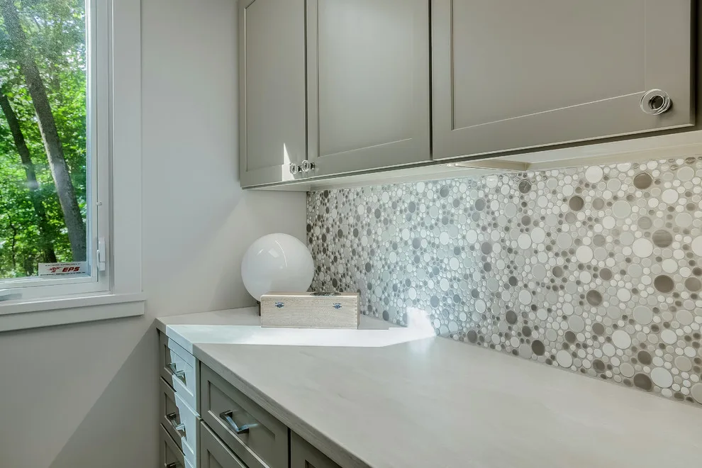 AquaWave Contemporary by Berghuis Construction LLC - Photo 6