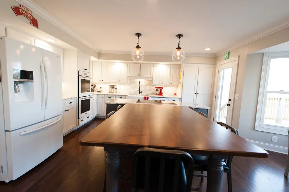 Bond House Total Home Makeover by Hedgewood Builders - Photo 9