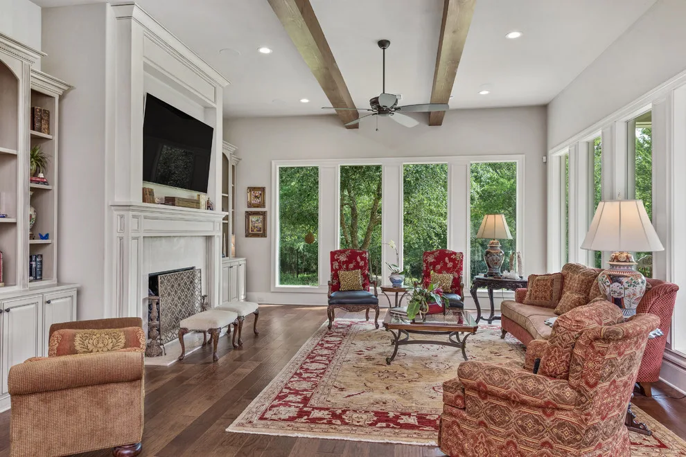 Bourrone Plaza by Hamilton Custom Homes - Photo 4