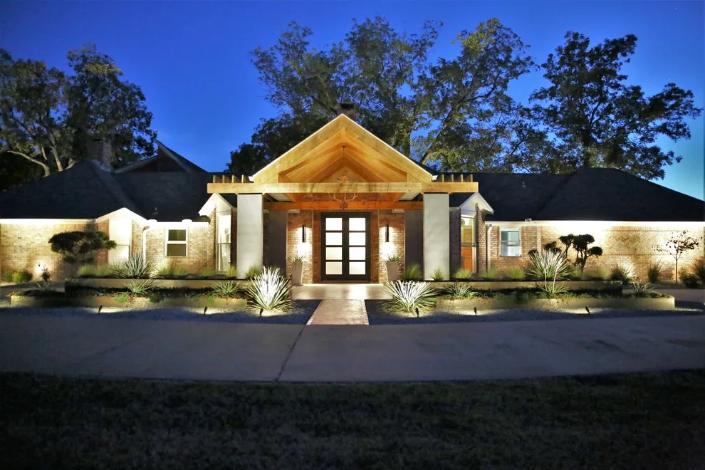 Modern Ranch by The Plant Concierge - Photo 12