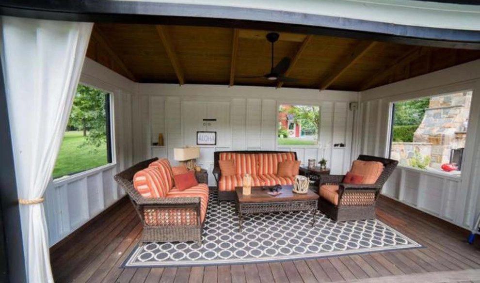 Farm Pool by Iris Design Associates - Photo 2
