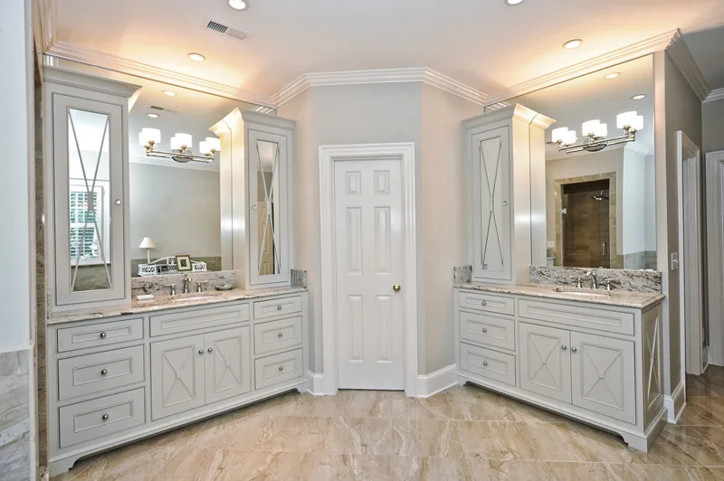 Cantonese Luxury Bathroom by Tile Collection - Photo 2