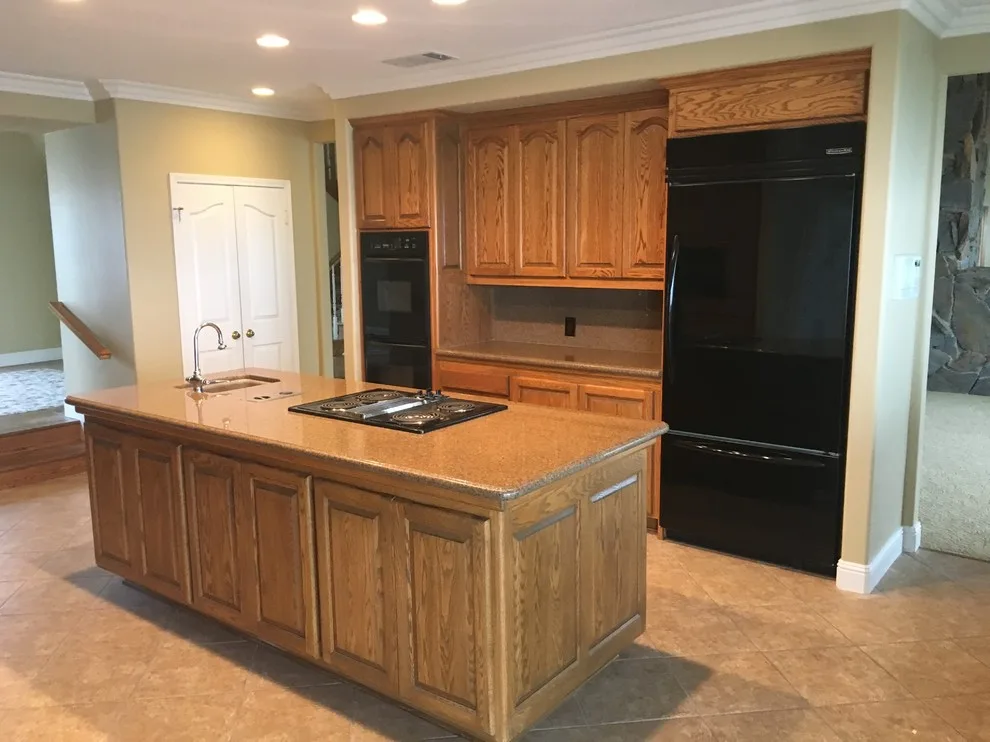 Canyon Lake Culinary Space by Stonecrest Custom Homes, Inc. - Photo 2