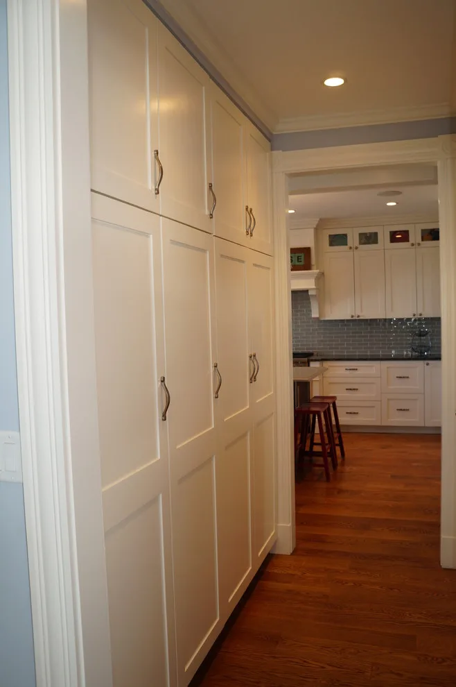Patriotic Coastal Kitchen Retreat by Taylor Made Cabinets, Leominster MA - Photo 15