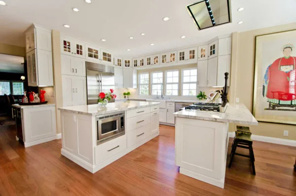 Cape Cod Style White Kitchen by Kaminskiy Design And Remodeling - Photo 2