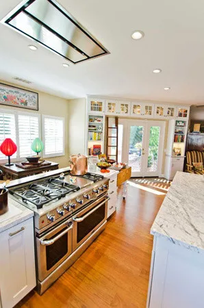 Cape Cod Style White Kitchen by Kaminskiy Design And Remodeling - Photo 11