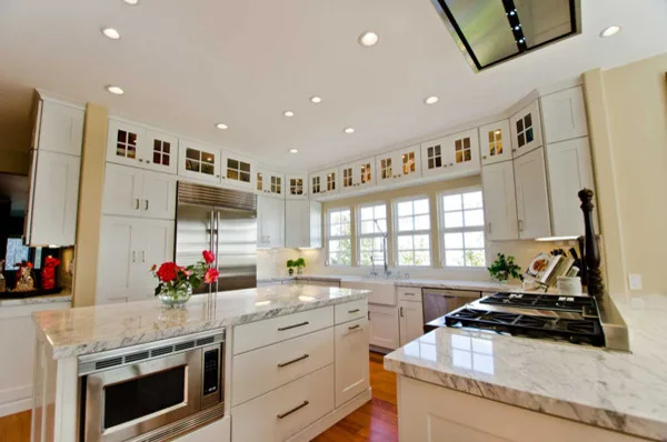 Cape Cod Style White Kitchen by Kaminskiy Design And Remodeling - Photo 12