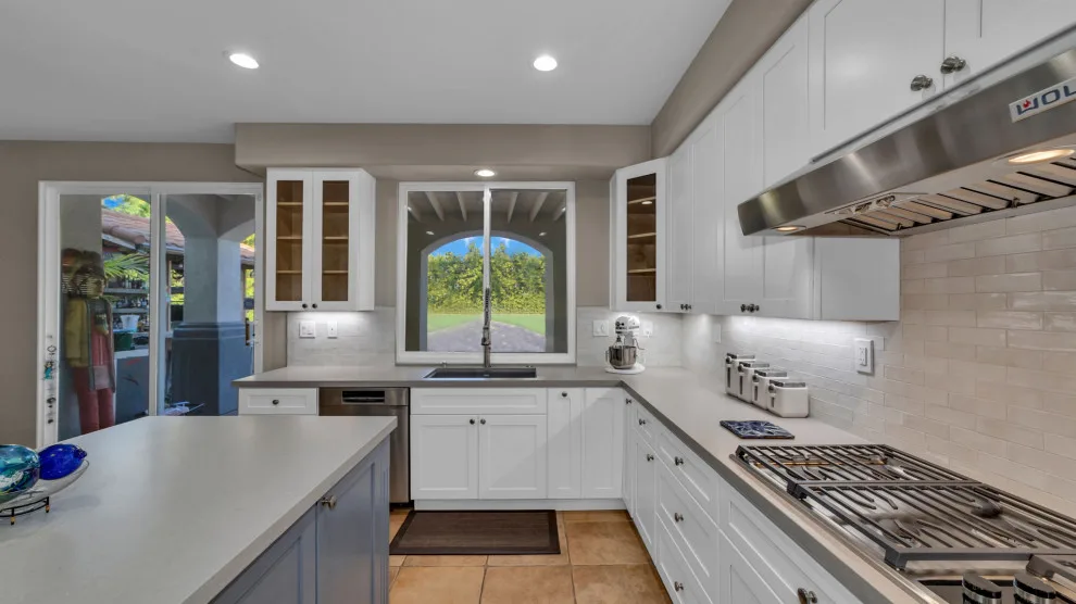 Carlsbad Kitchen Renovation: An Elegant and Practical Enhancement by USA Home Remodeling - Photo 5