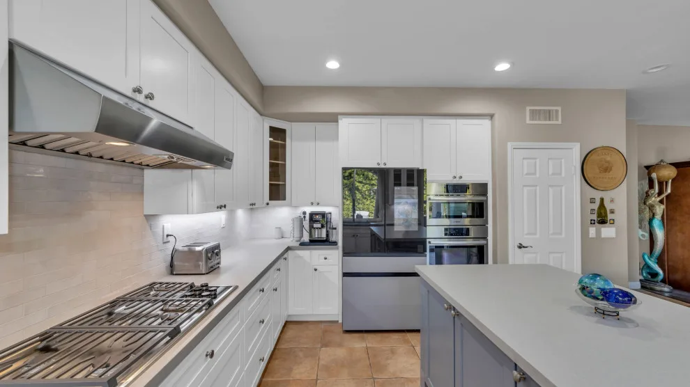 Carlsbad Kitchen Renovation: An Elegant and Practical Enhancement by USA Home Remodeling - Photo 6