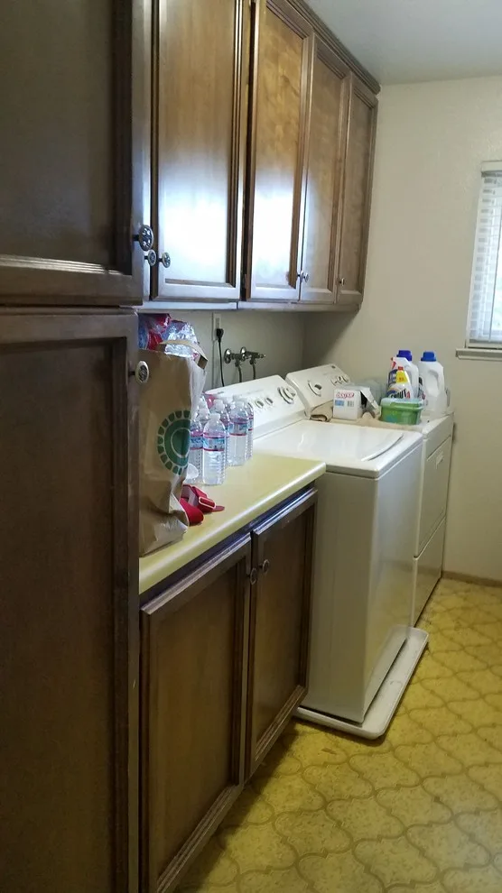 Carmichael, CA Culinary and Laundry Space by DLM Designer/Remodeler Kitchen And Bath Plus - Photo 6