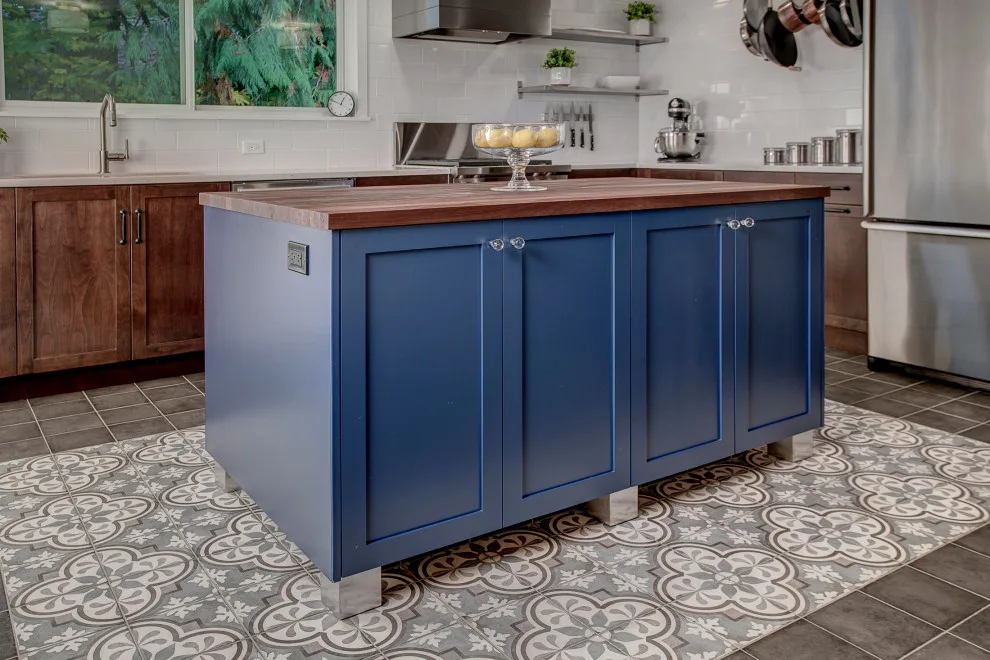 Carnation Commercial Kitchen by Nip Tuck Remodeling - Photo 19