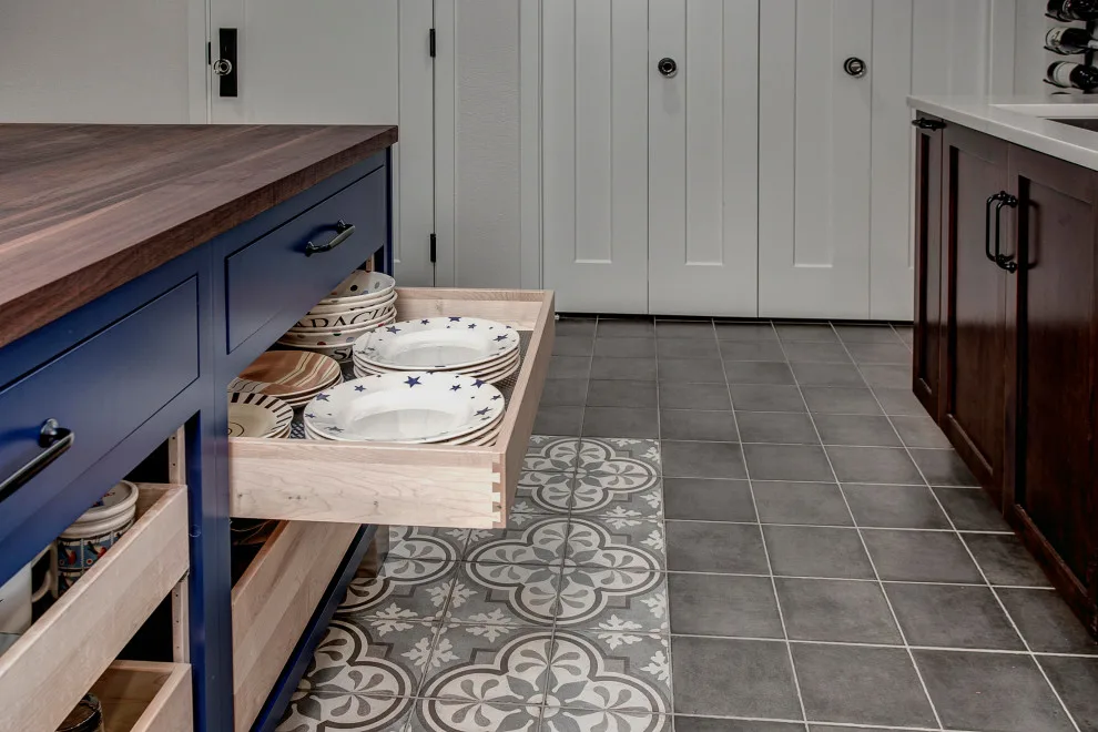 Carnation Commercial Kitchen by Nip Tuck Remodeling - Photo 6