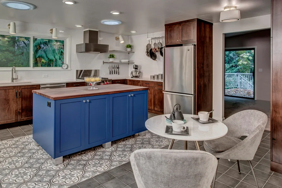 Carnation Commercial Kitchen by Nip Tuck Remodeling - Photo 10