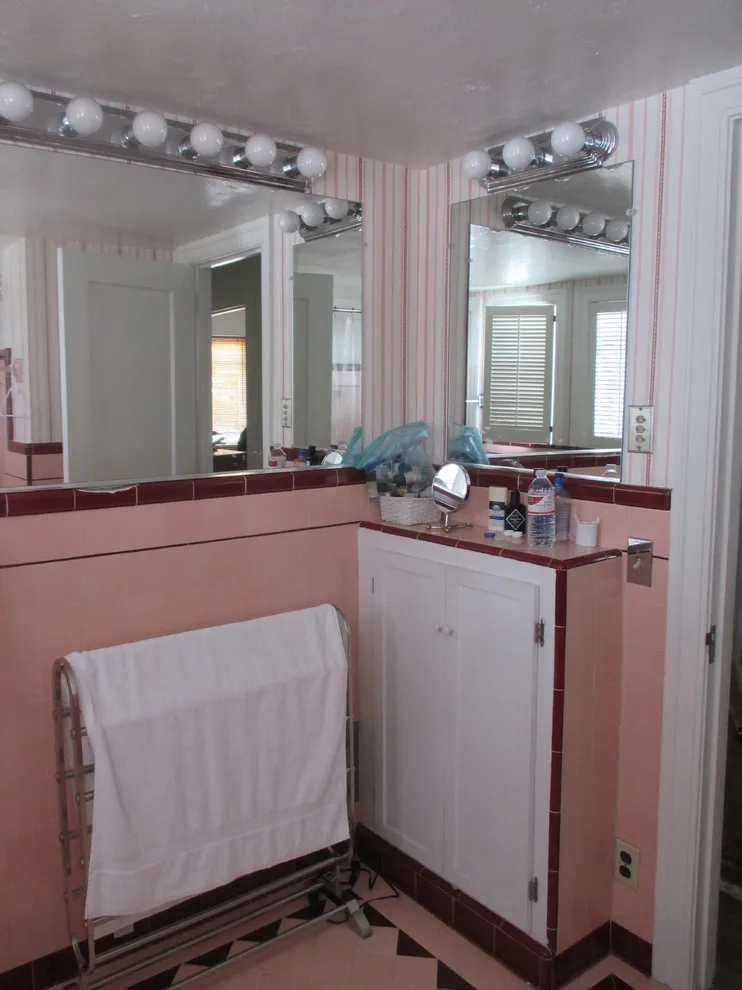 Marble Bathroom in Carrara Style by Custom Kitchens By John Wilkins, Inc. - Photo 11