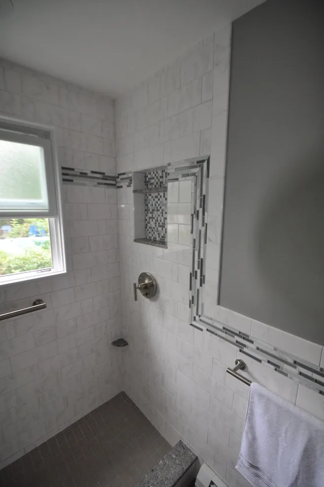 Accent Carry Through Project 1662 by Design 1 Kitchen & Bath - Photo 3