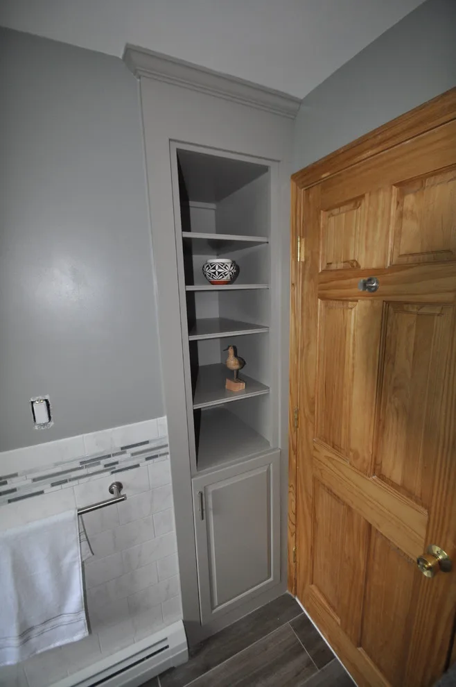 Accent Carry Through Project 1662 by Design 1 Kitchen & Bath - Photo 10