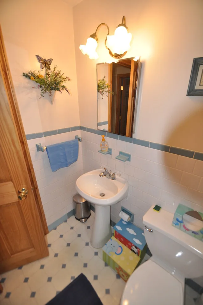 Accent Carry Through Project 1662 by Design 1 Kitchen & Bath - Photo 8