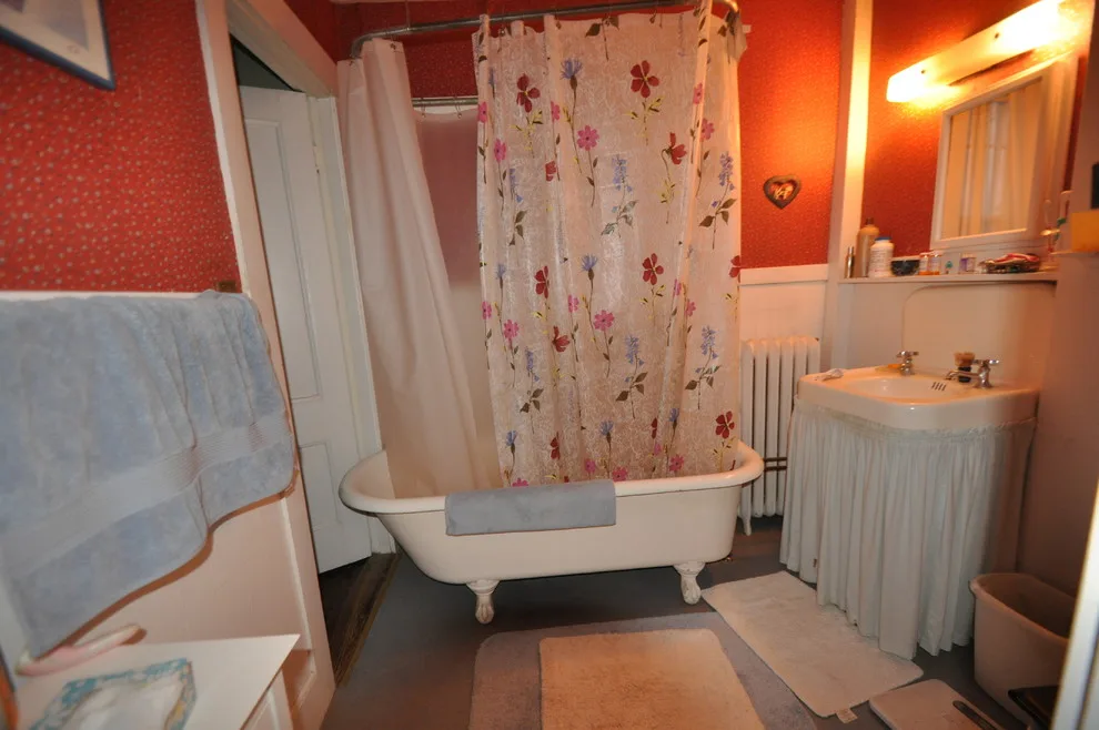 Iron Enchantment Initiative 3057 by Design 1 Kitchen & Bath - Photo 2