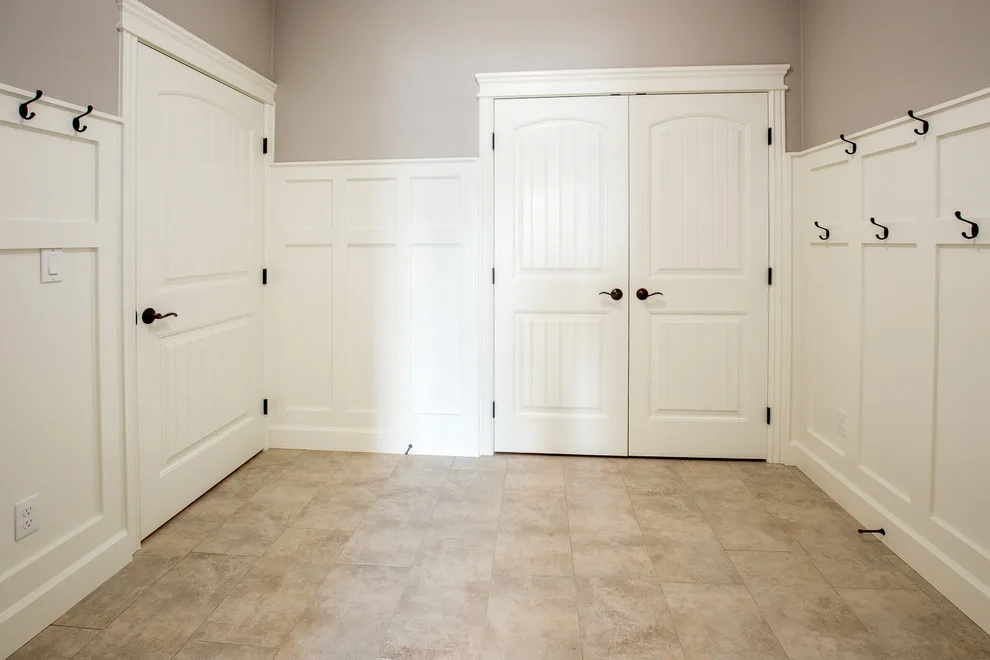 Eagle Laundry and Mudroom by CCH Design | Remodel - Photo 8
