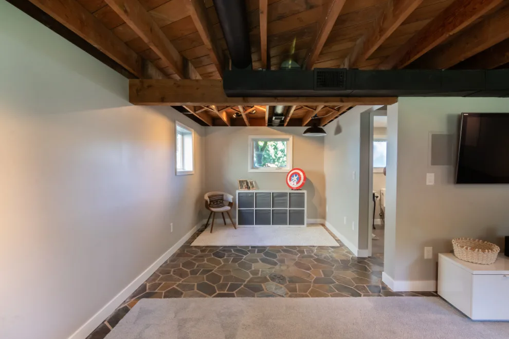 Straight Line Design And Remodeling - Photo 11