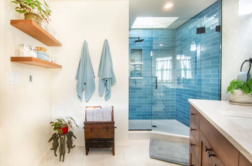 Cedar Hills Bathroom Renovation for Master and Guest Suites by Straight Line Design And Remodeling - Photo 4