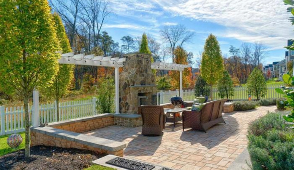 Urban Patio by Iris Design Associates - Photo 2