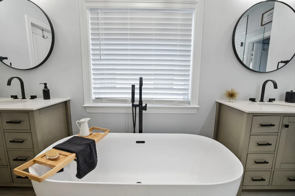 Ridgeforest Drive Restroom by DGK Design + Build - Photo 9