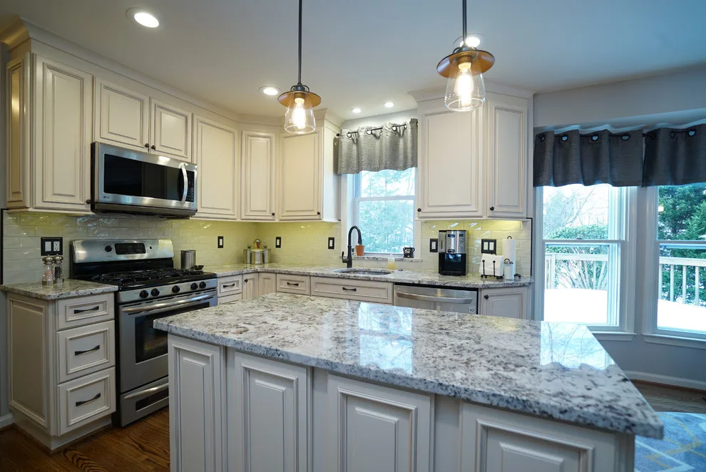 UCS Kitchen Design - Photo 9