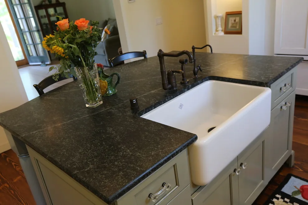 Chancellor Manor by Castle Construction Of Santa Barbara - Photo 16