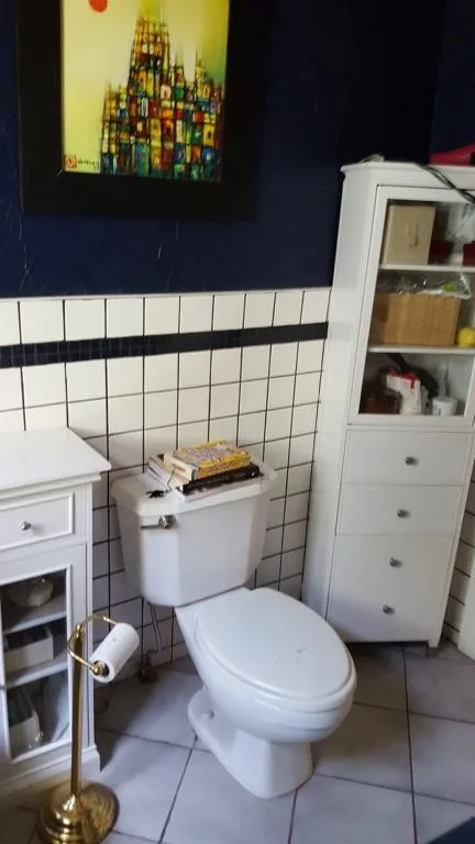 Enchanting bathroom renovation by Intown Craftsmen - Photo 2