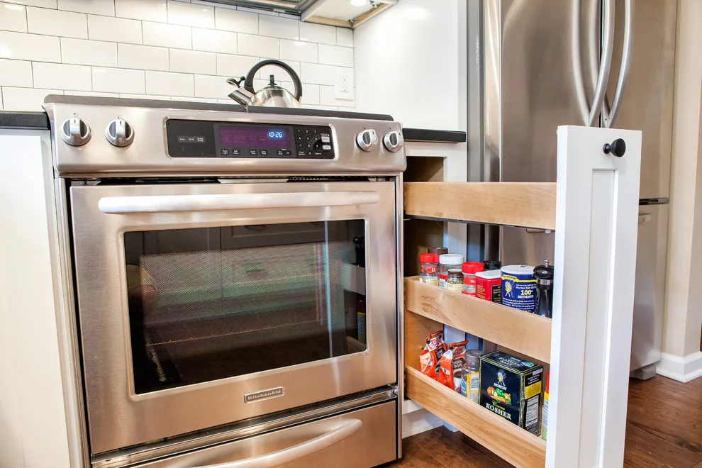 Enchanting Kitchen in the Condo by Robinwood Kitchens - Photo 9