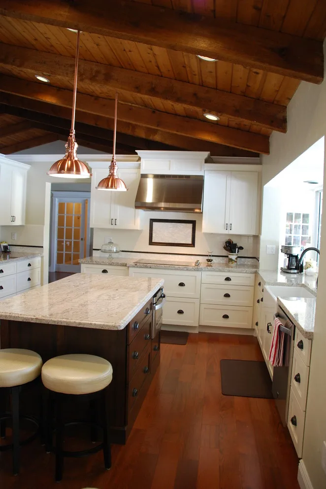 Stylish Modern Kitchen in Miami Falls Area by Eleet Fine American Cabinetry - Photo 5