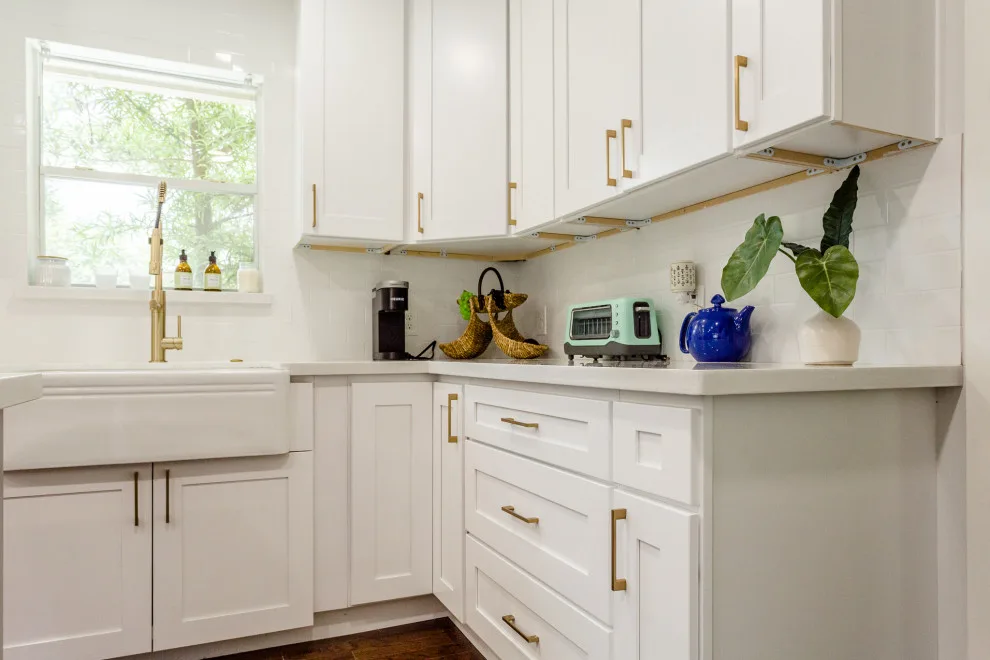 China Drive by Kitchen And Home Design - Photo 11