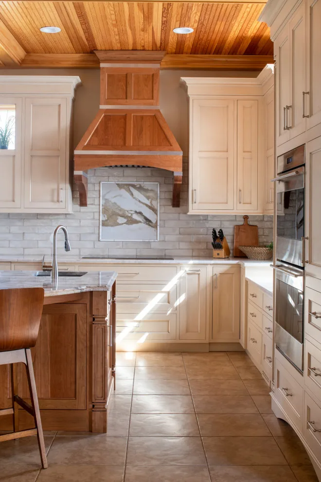 Cherry and Cream Kitchen Renovation by Sawhill Kitchens - Photo 10
