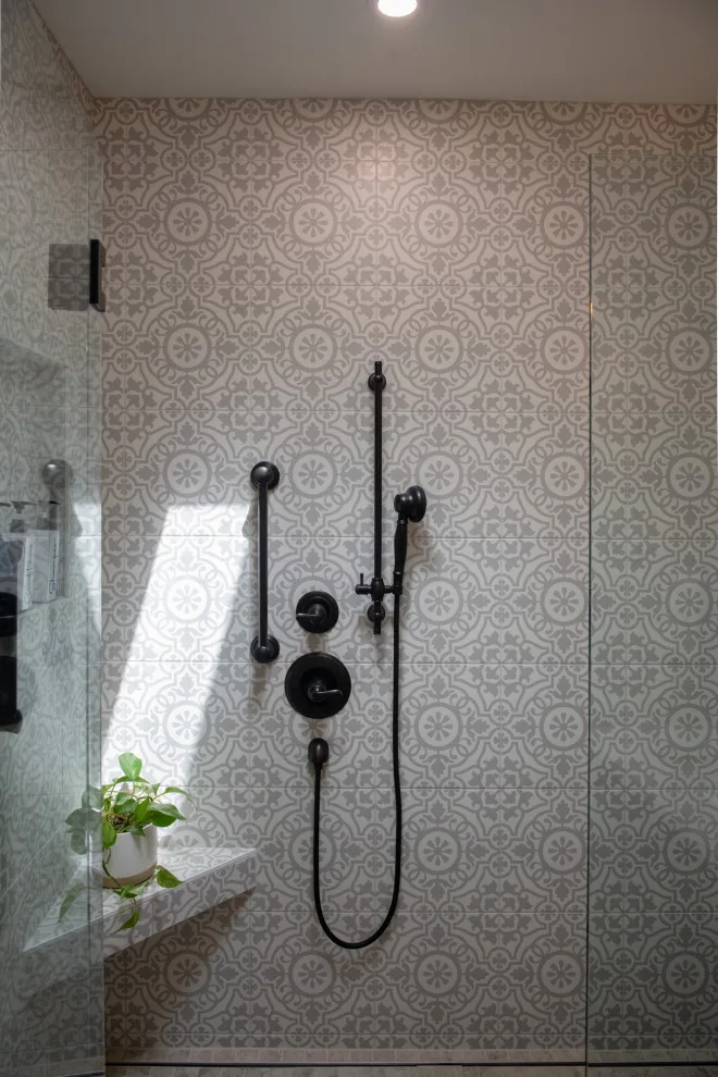 Stylish Coastal Accessible Bathroom by Kaminskiy Design And Remodeling - Photo 2