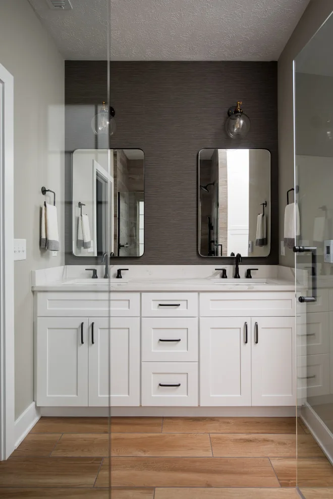 Stylish Main Bathroom by Nicholas Design Build - Photo 8