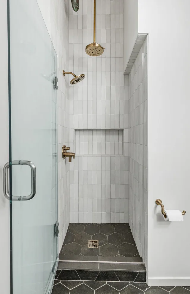 Chicago Apartment Renovation by Airoom Architects-Builders-Remodelers - Photo 11
