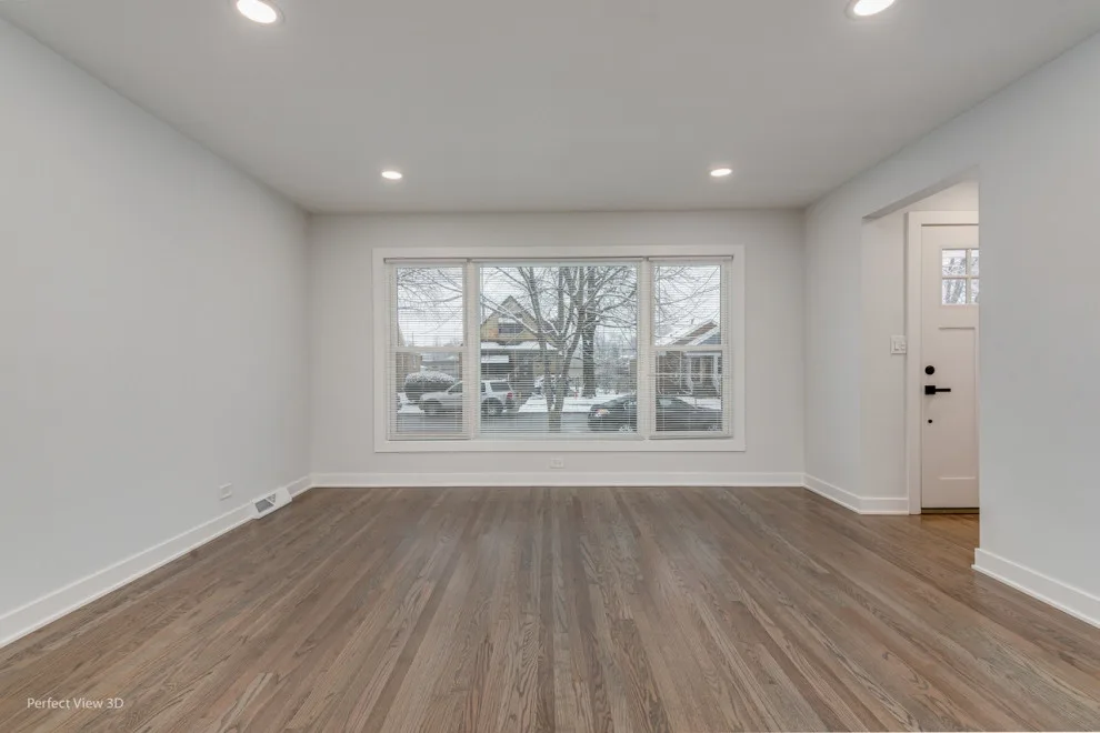 Chicago - Complete Home Renovation by Peter Renovations Inc - Photo 4