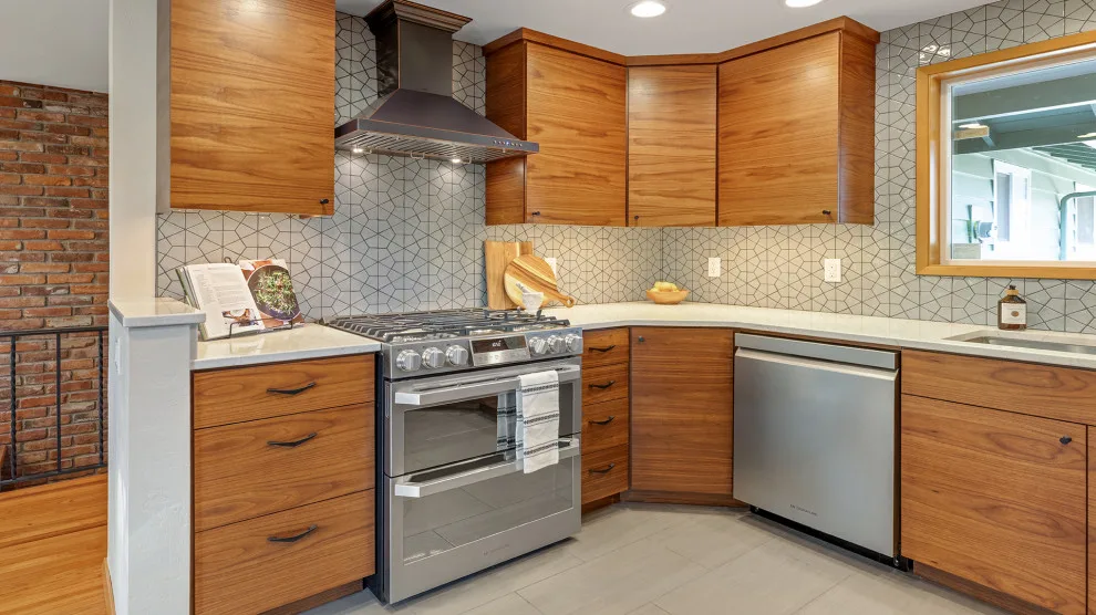 Chintimini Avenue Culinary Space by Corvallis Custom Kitchens & Baths - Photo 14