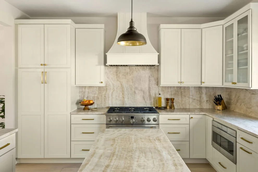 Circle C | Gourmet Kitchen by Catalyst Construction, Inc - Photo 4