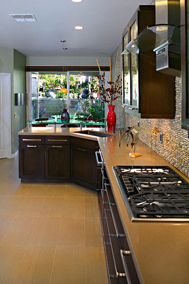 Huntington Harbour Modern/Transitional Kitchen by The Kitchen Design Center - Photo 4